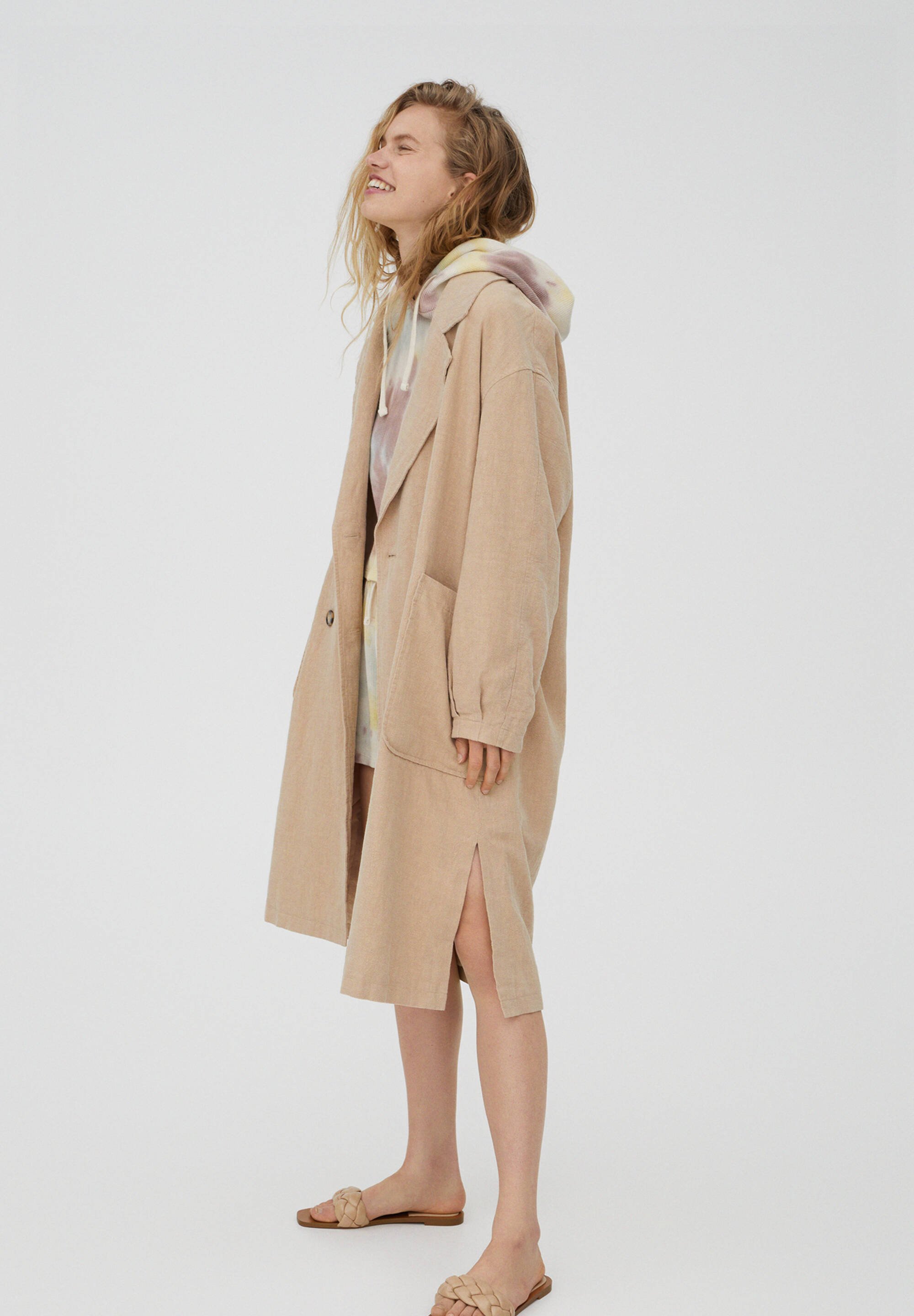 pull and bear trench coat