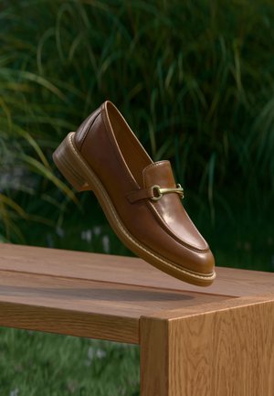 LEATHER - Čības - cognac