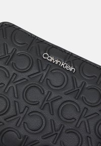 Calvin Klein Portemonnee - black