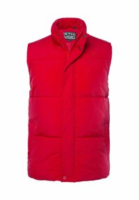 Rote Puffer-Weste mit hohem Kragen, Reißverschluss und Knopfdetails. Verfügt über zwei große Fronttaschen und eine glatte, glänzende Textur.