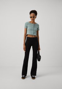 GAP CROPPED CREW - T-shirts print - sage