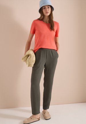 Cecil, SLIM LEG HOSE IM LOOSE FIT MIT STRUKTUR - Kalhoty - khaki