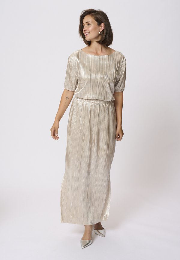 KAGALEXI - Maxi skirt - silver metal   feather gray4