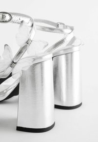 Next FOREVER COMFORT - Aukštakulniai sandalai - silver