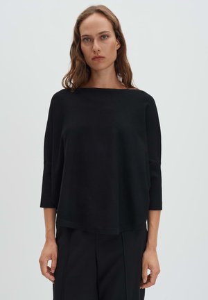 O-SHAPE - Strickpullover - black