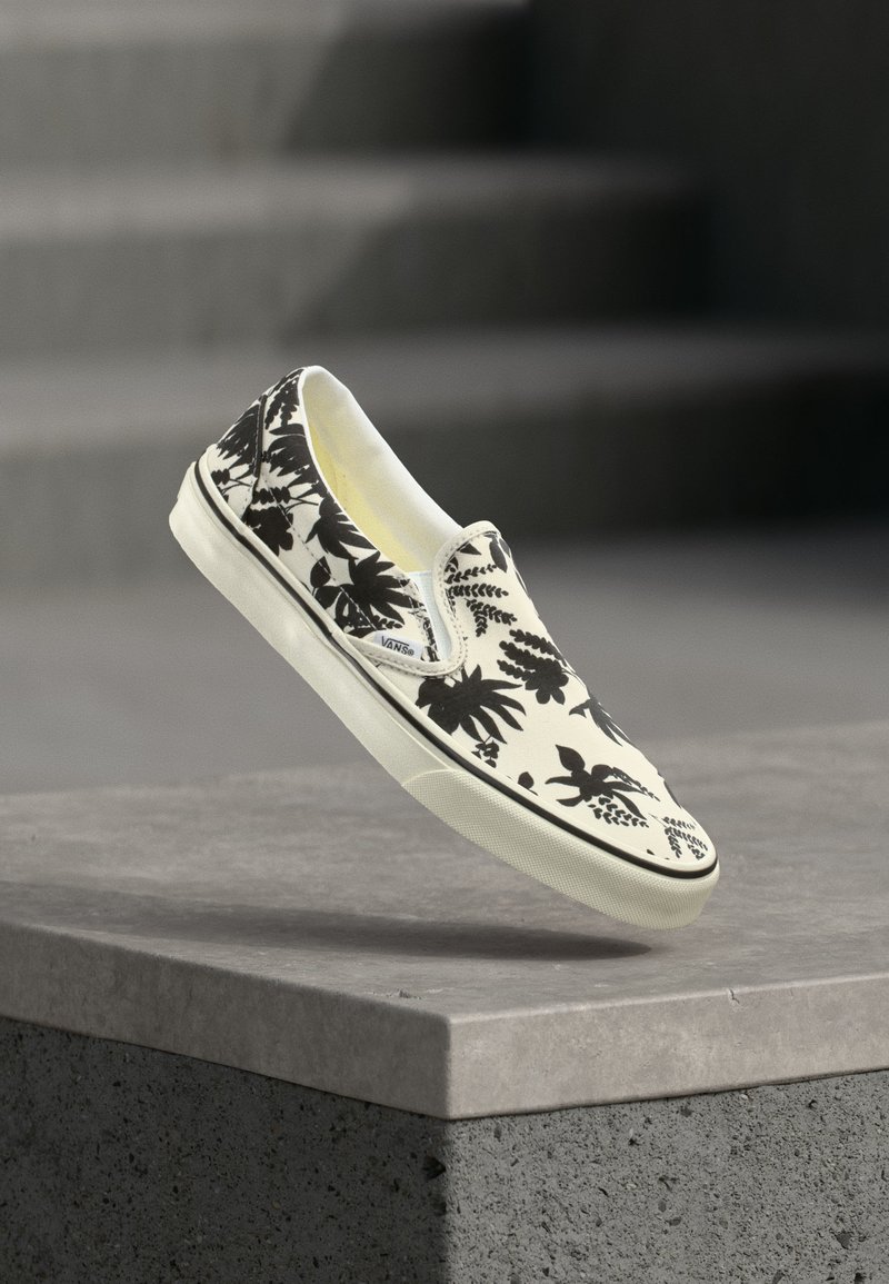 Vans CLASSIC archive black/black