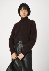 Samsøe Samsøe JEANNE CARDIGAN - Casaco de malha - chocolate torte