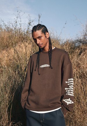 Bershka Melegítőfelső - brown