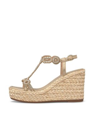 Sandalia de cuña beige con plataforma de cuerda trenzada, tira en T adornada con incrustaciones de pedrería y cierre de hebilla en el tobillo.