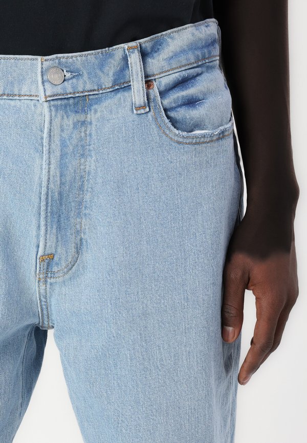 Athletic Loose Jean - Loose Jeans - light3