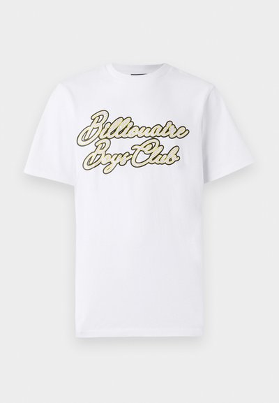 T-shirt blanc en coton à manches courtes avec le logo "Billionaire Boys Club" en texte doré et pailleté noir sur la poitrine.