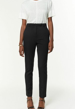 Next TAILORED SLIM - Nohavice - black