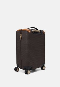 MICHAEL Michael Kors TRAVEL HARDCASE TROLLEY - Ratastega kohver - brown/acorn