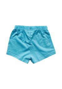 Lichtblauwe katoenen shorts met een elastische tailleband, plat gelegd op een witte achtergrond.
