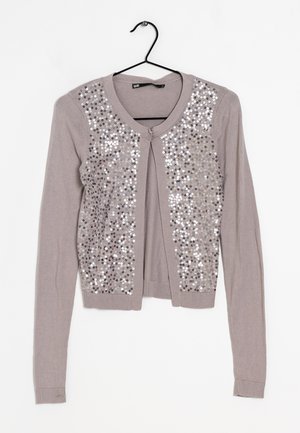 Jasnoszary kardigan z długimi rękawami, z przodu ozdobiony cekinami. Miękka, dziana tkanina z prążkowanymi akcentami przy mankietach i u dołu.