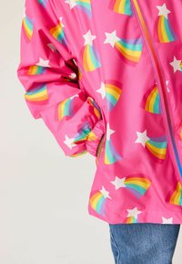 Little Bird REGULAR FIT - RAINBOW SHOWER RESISTANT - Vodotesná bunda - pink