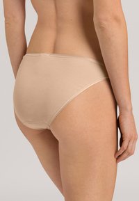 Hanro MINI SEAMLESS - Slip - beige