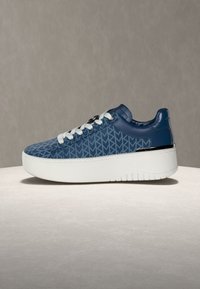 MICHAEL Michael Kors DOTTIE LACE UP - Športni copati - river blue