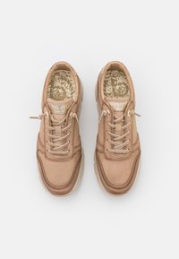 bugatti Sneakers - beige