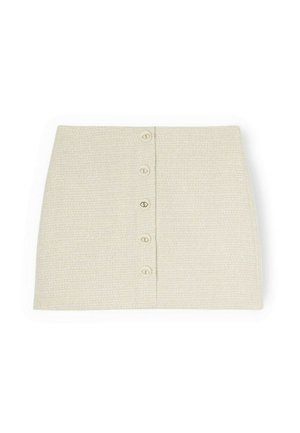 Mini-jupe beige texturée avec six boutons à l'avant, coupe droite et design simple, posée à plat sur fond blanc.