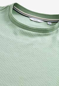 Next TEXTURED REGULAR FIT - T-Shirt basic - mottled green