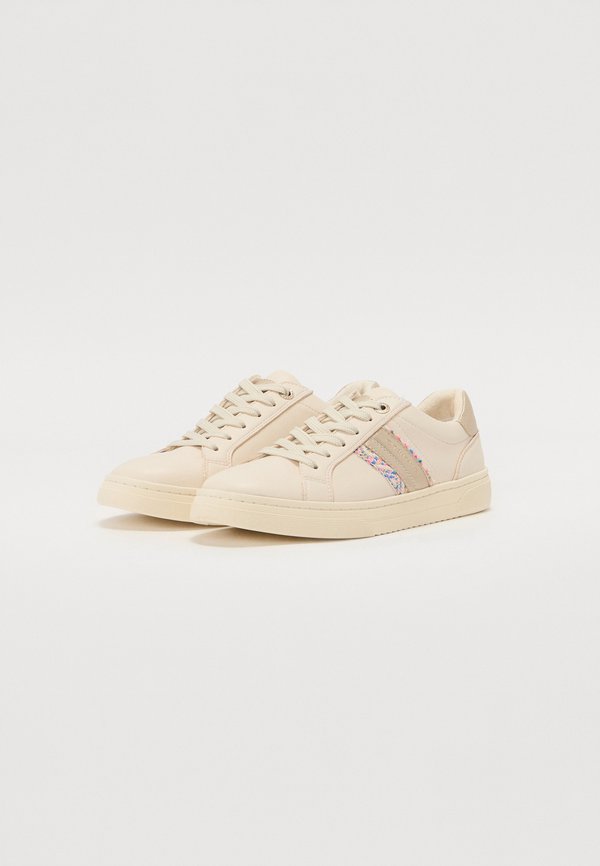 Trainers - cream4