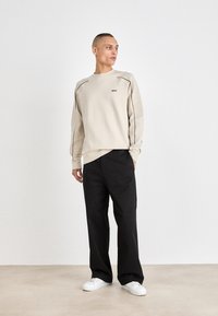 BOSS SALBO - Maglietta a manica lunga - light beige