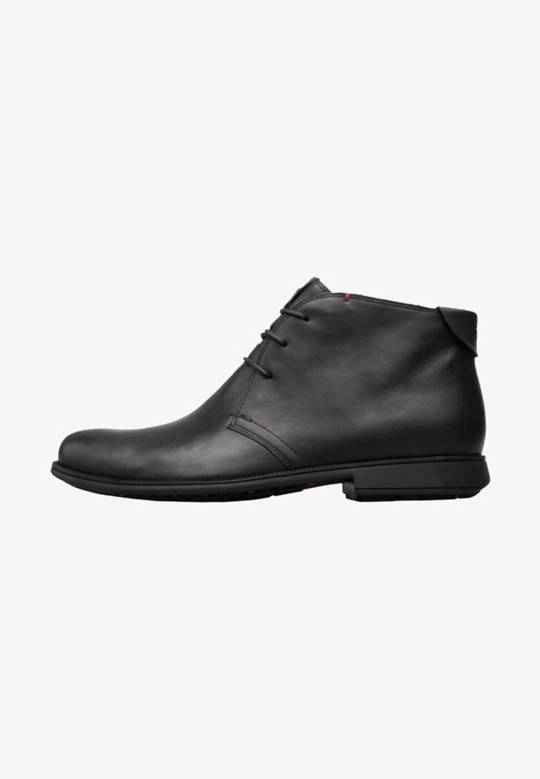 Camper Stringate eleganti - black