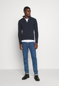 Schott PLECORAGE - Striktrøje - navy