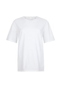 Hvid kortærmet T-shirt lavet af bomuld, med rund hals og en afslappet pasform. Glat tekstur med minimal detaljering.