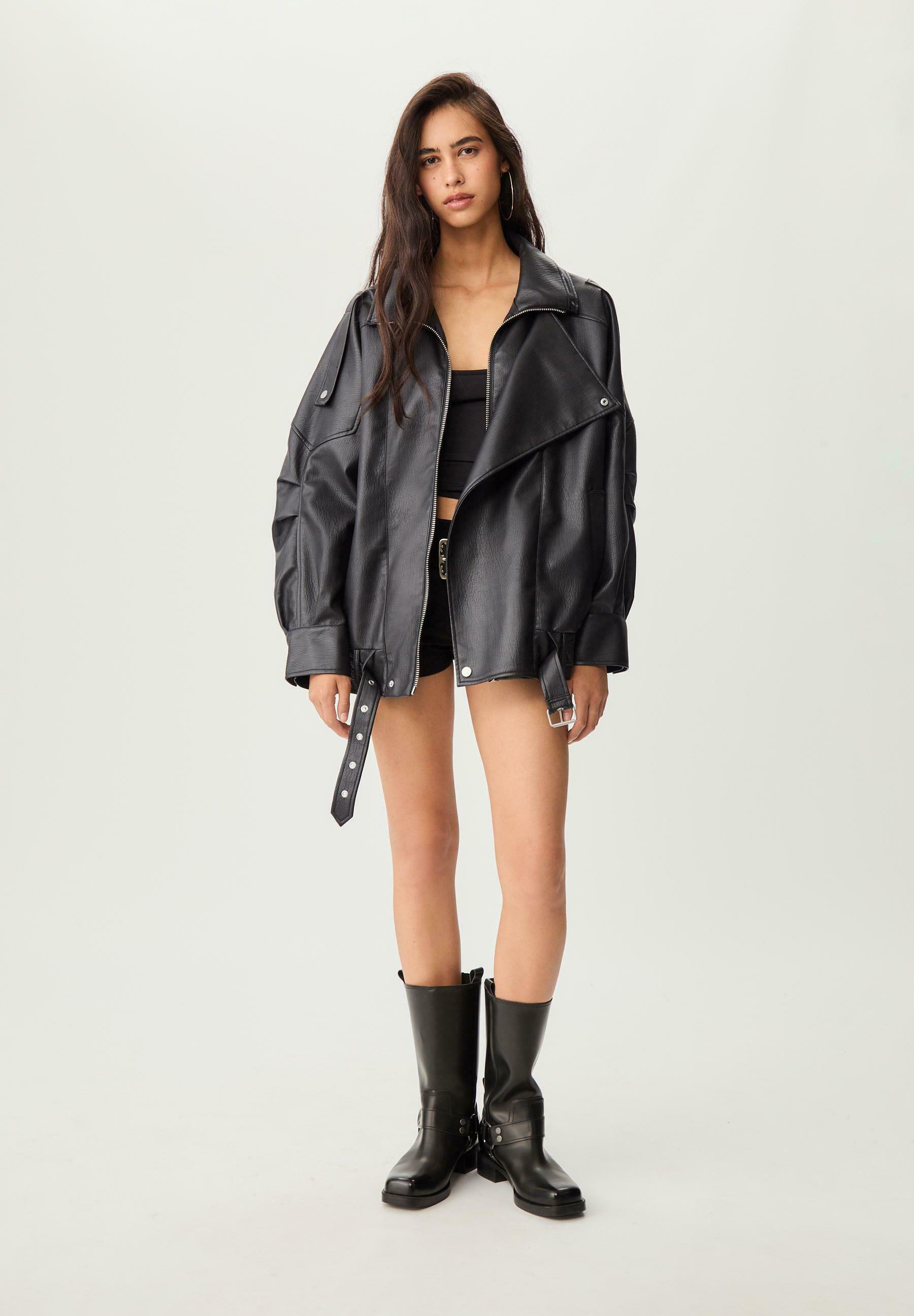 Stradivarius Short coat - black - Zalando