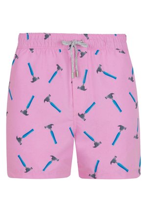 Roze zwembroek met een herhaald patroon van grijze en blauwe hamers. Elastische tailleband met een trekkoord voor aanpassing. Lichtgewicht materiaal.