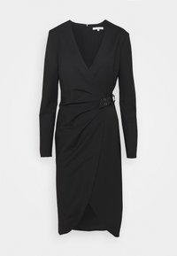 Schwarzes Wickelkleid mit langen Ärmeln, tiefem V-Ausschnitt und seitlichem Schnallenakzent. Hergestellt aus glattem Stoff mit taillierter Silhouette und knielangem Saum.