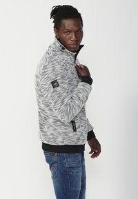 Koroshi Viegla jaka - crudo   off white