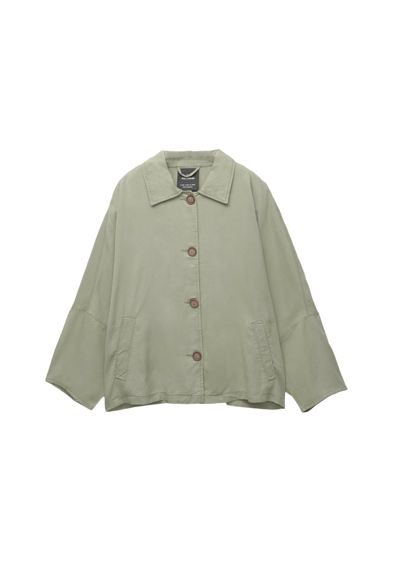 PULL&BEAR Jas groen