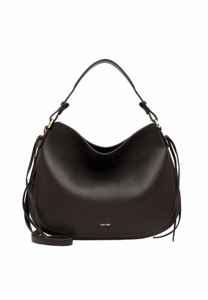 Sac à bandoulière en cuir noir avec une poignée supérieure incurvée, des sangles latérales réglables et un logo doré sur le devant.