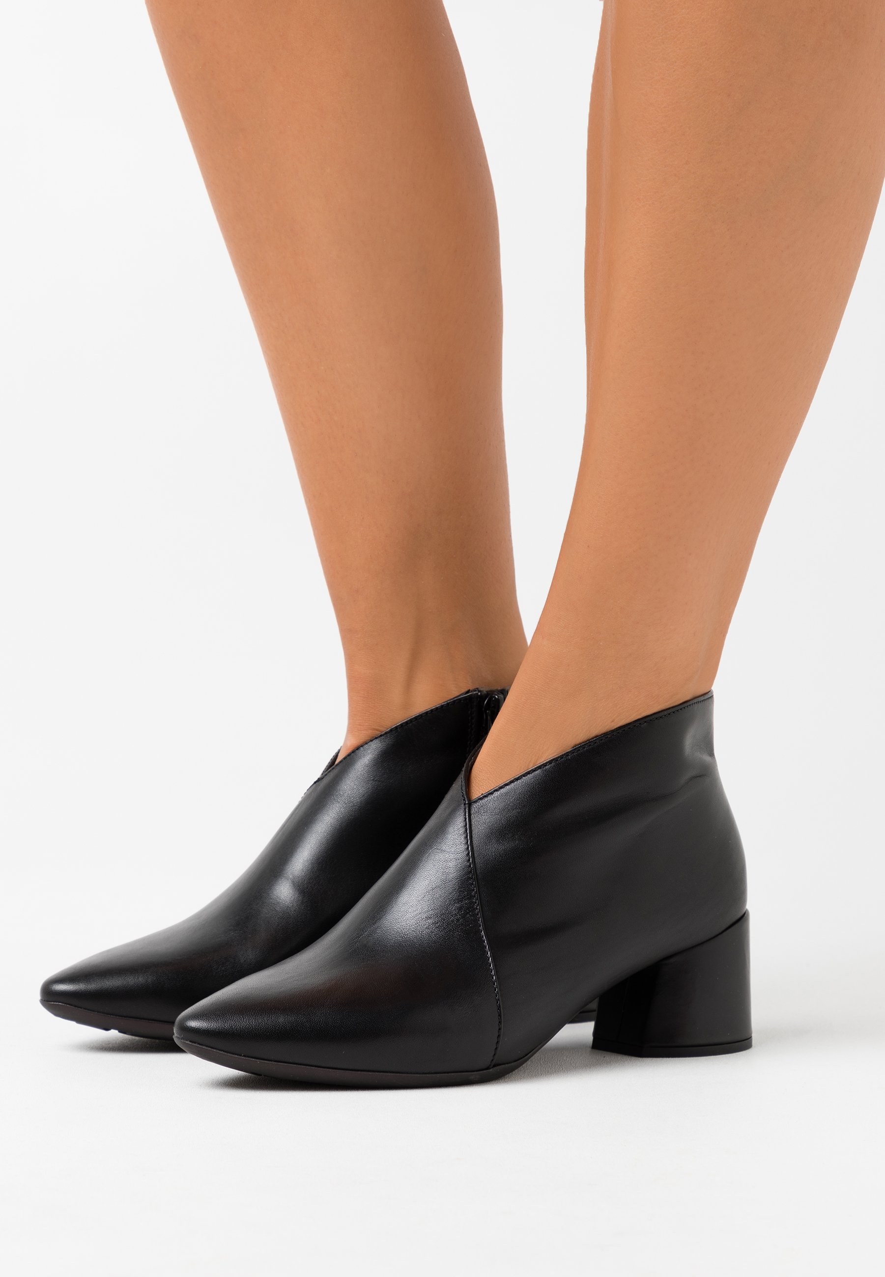 WONDERS Nilkkurit nero Zalando.fi WONDERS Nilkkurit nero Zalando.fi