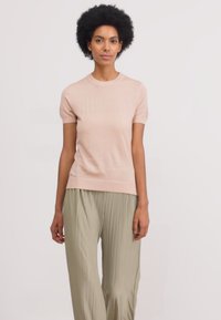 BOSS FALYSSIASI - Navadna majica - light/pastel brown