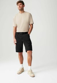 Next REGULAR FIT - Shorts - black