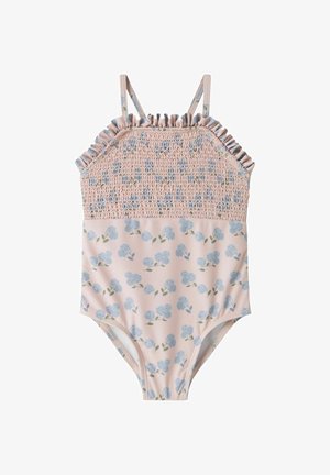 Różowy jednoczęściowy strój kąpielowy z niebieskim kwiatowym wzorem, marszczonym górnym bodźcem, cienkimi ramiączkami i falbanką wzdłuż górnej krawędzi.