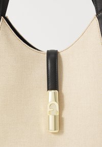 Furla GOCCIA HOBO - Bevásárlótáska - naturale/nero