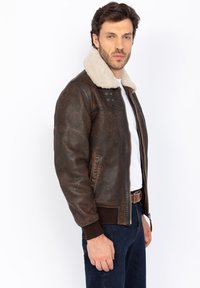 Schott AVIATOR - Giacca di pelle - marron
