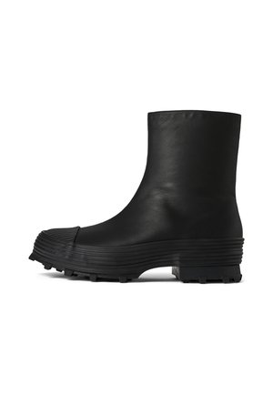 CAMPERLAB TRAKTORI - Botines - schwarz