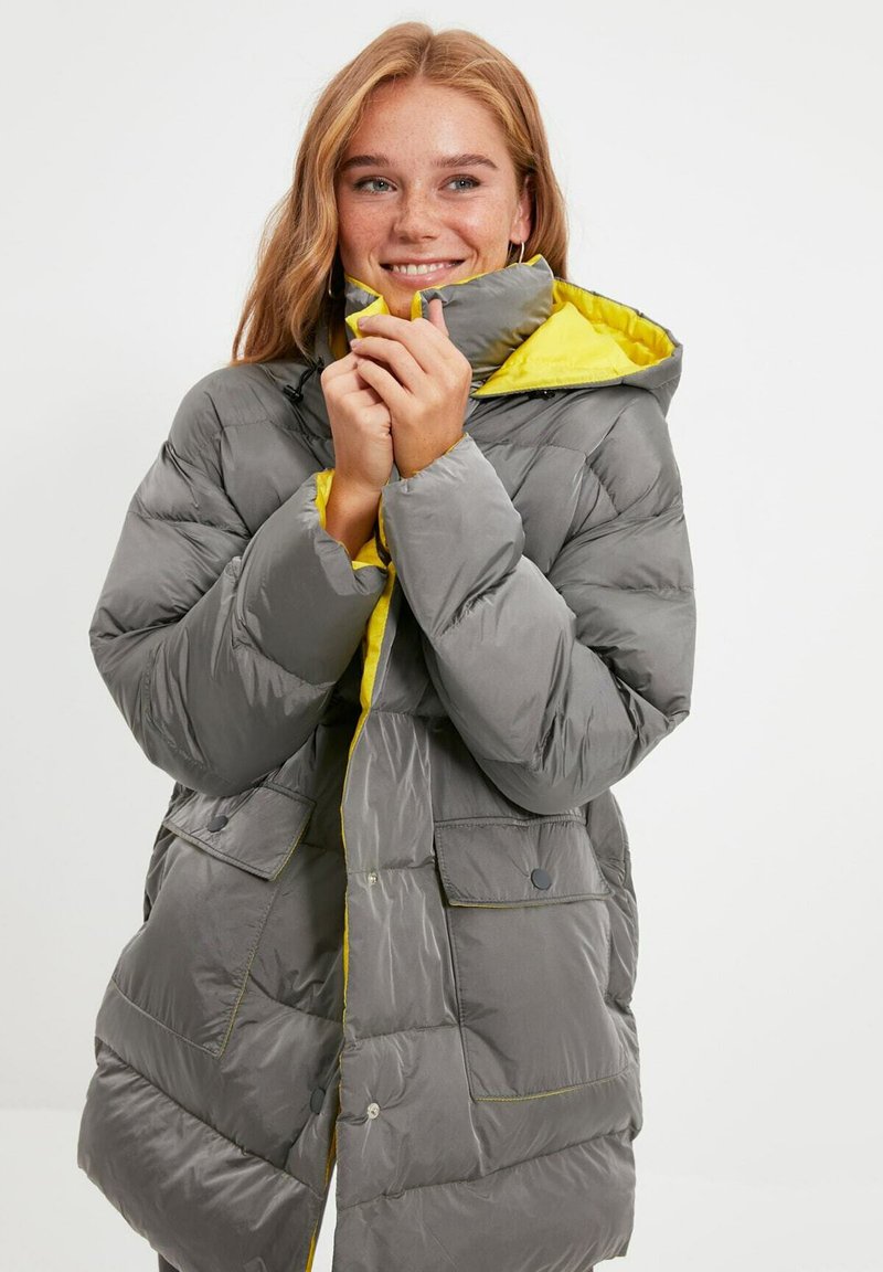 Damen Parkas | Trendyol PARENT Wintermantel grey/grau - QU56357 Damen Parkas | Trendyol PARENT Wintermantel grey/grau - QU56357