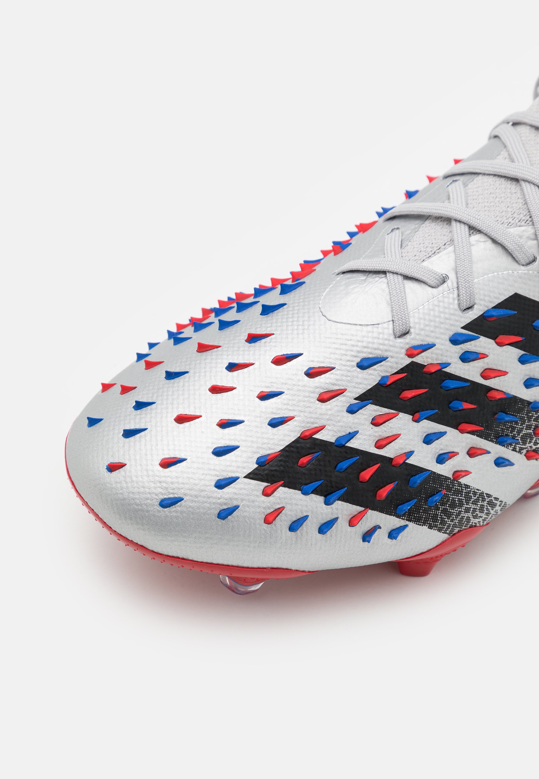 adidas predator silver metallic