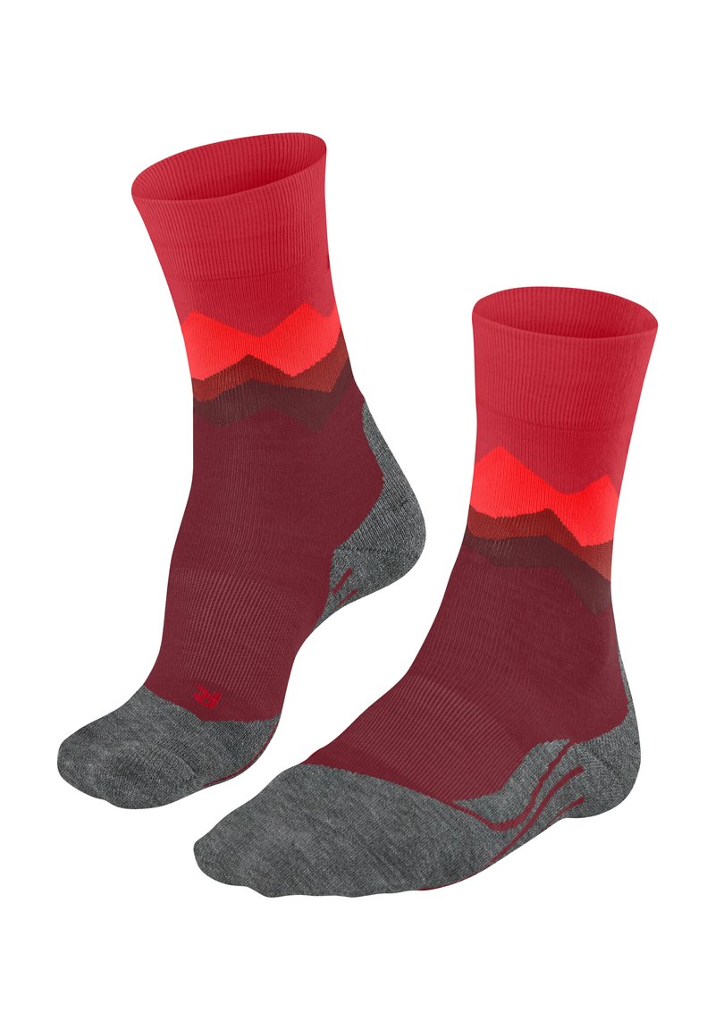 Calze al ginocchio con design sfumato in colori rosso, arancione e bordeaux; tallone e punta grigi; texture liscia.