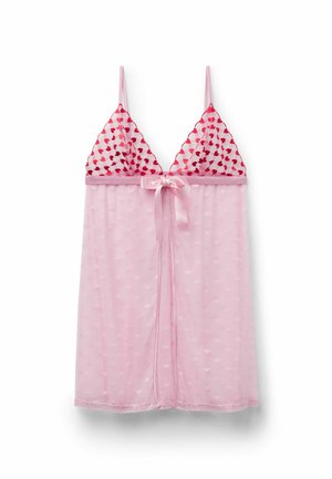 Doorschijnend roze nachtjapon met rode mesh cups met hartjespatroon en een satijnen strik bij de borst, voorzien van dunne schouderbandjes.