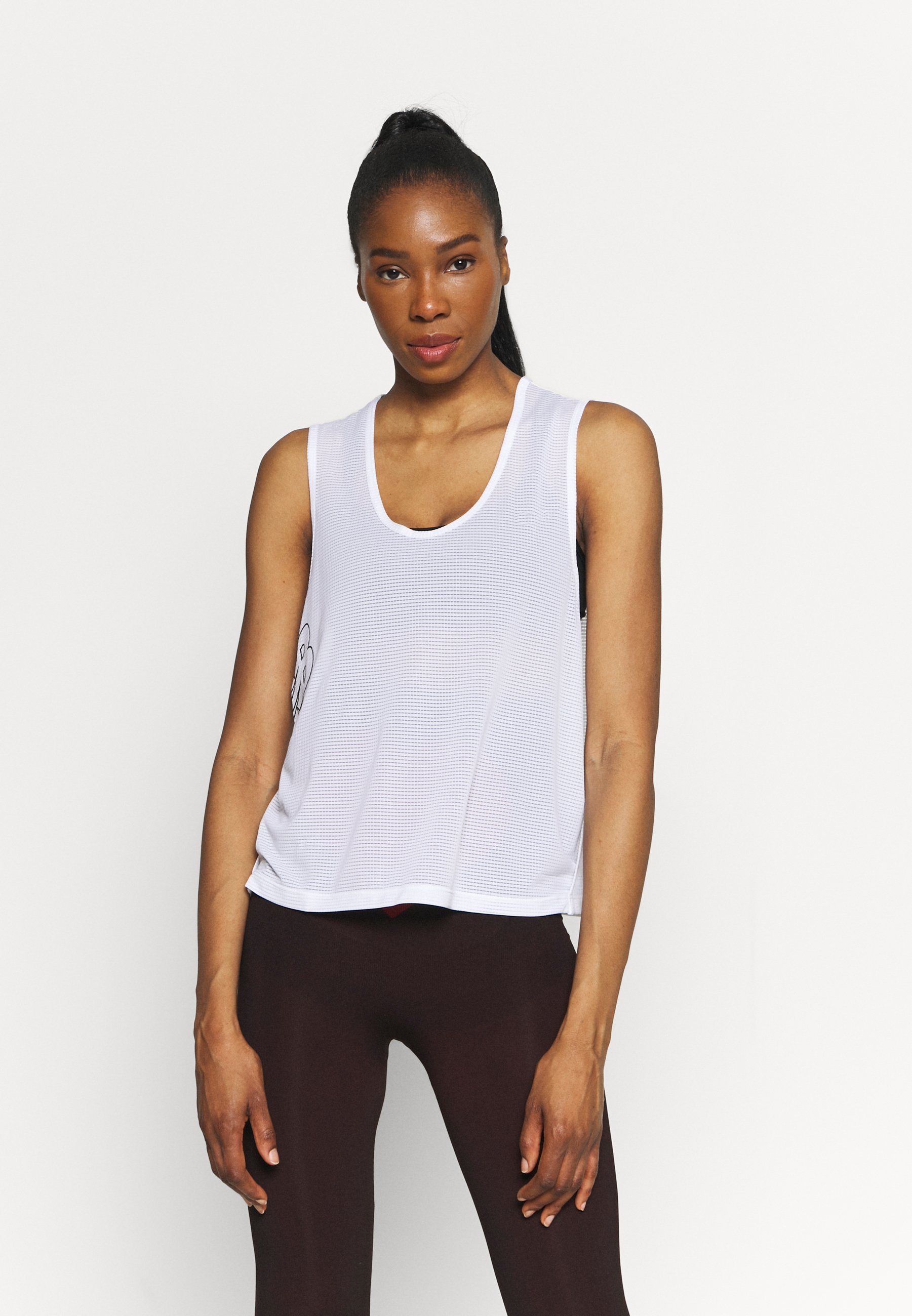 new balance relentless tank