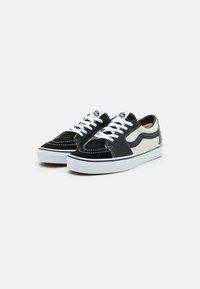 Vans SK8-LOW UNISEX - Sapatilhas - drizzle/true white