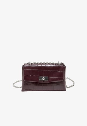 Stradivarius, RIGID COCONUT EFFECT CROSSBODY BAG - Sac bandoulière - dark red